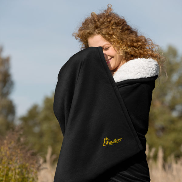 Melo Premium Sherpa Blanket
